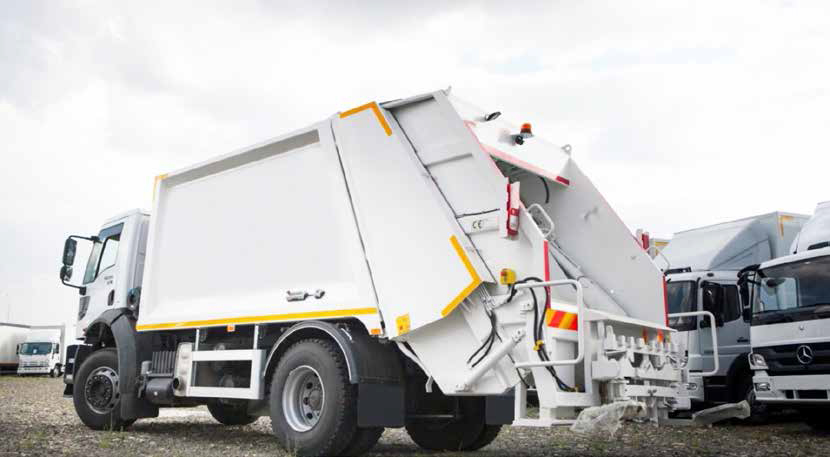 REAR LOADER GARBAGE COMPRESSION TRUCK